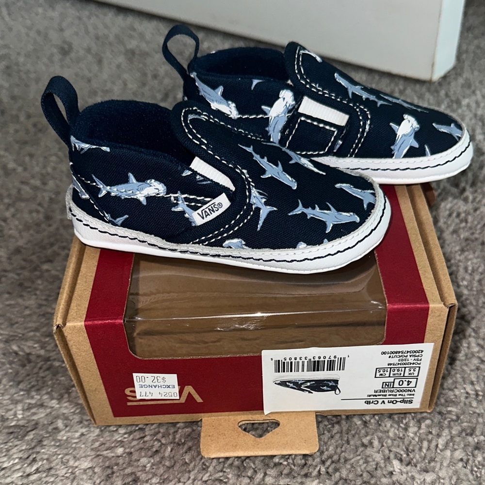 Vans Kids Navy Shark Print Slip-On Sneakers